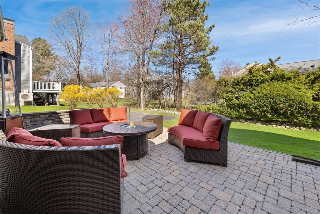 108 Pine Ridge Road Reading, MA 01867 - Photo 33 of 37