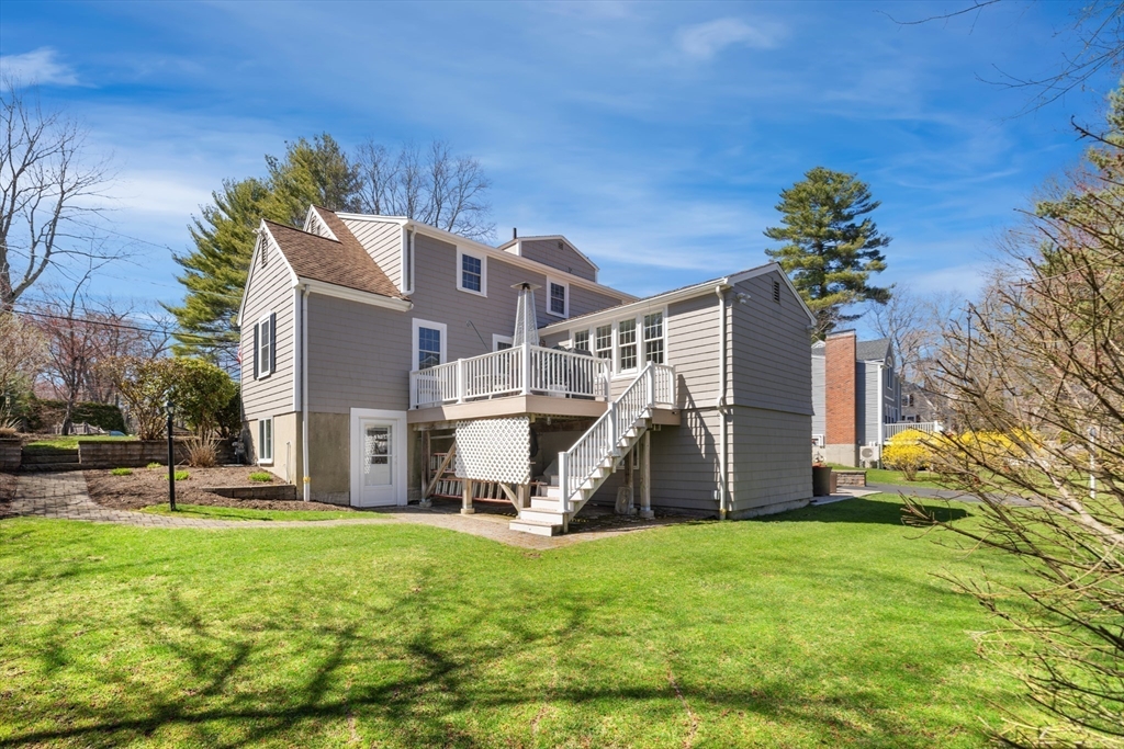 108 Pine Ridge Road Reading, MA 01867 - Photo 4 of 37