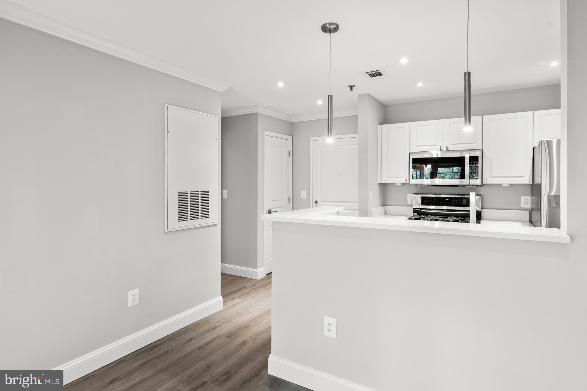 5573 Seminary Road, Unit 314 Falls Church, VA 22041 - Photo 13 of 54 Gallery Image 13