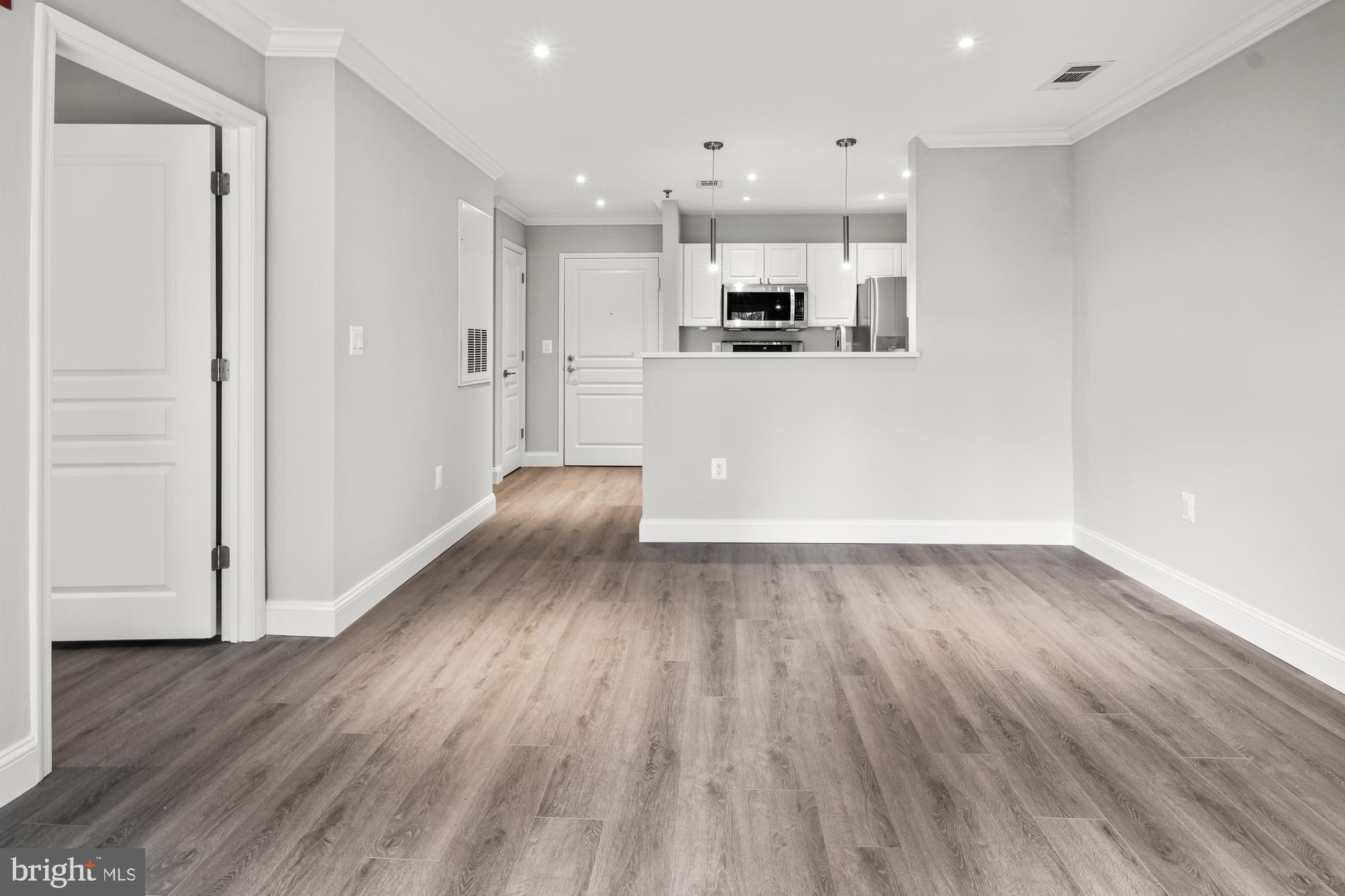 5573 Seminary Road, Unit 314 Falls Church, VA 22041 - Photo 19 of 54 Gallery Image 19