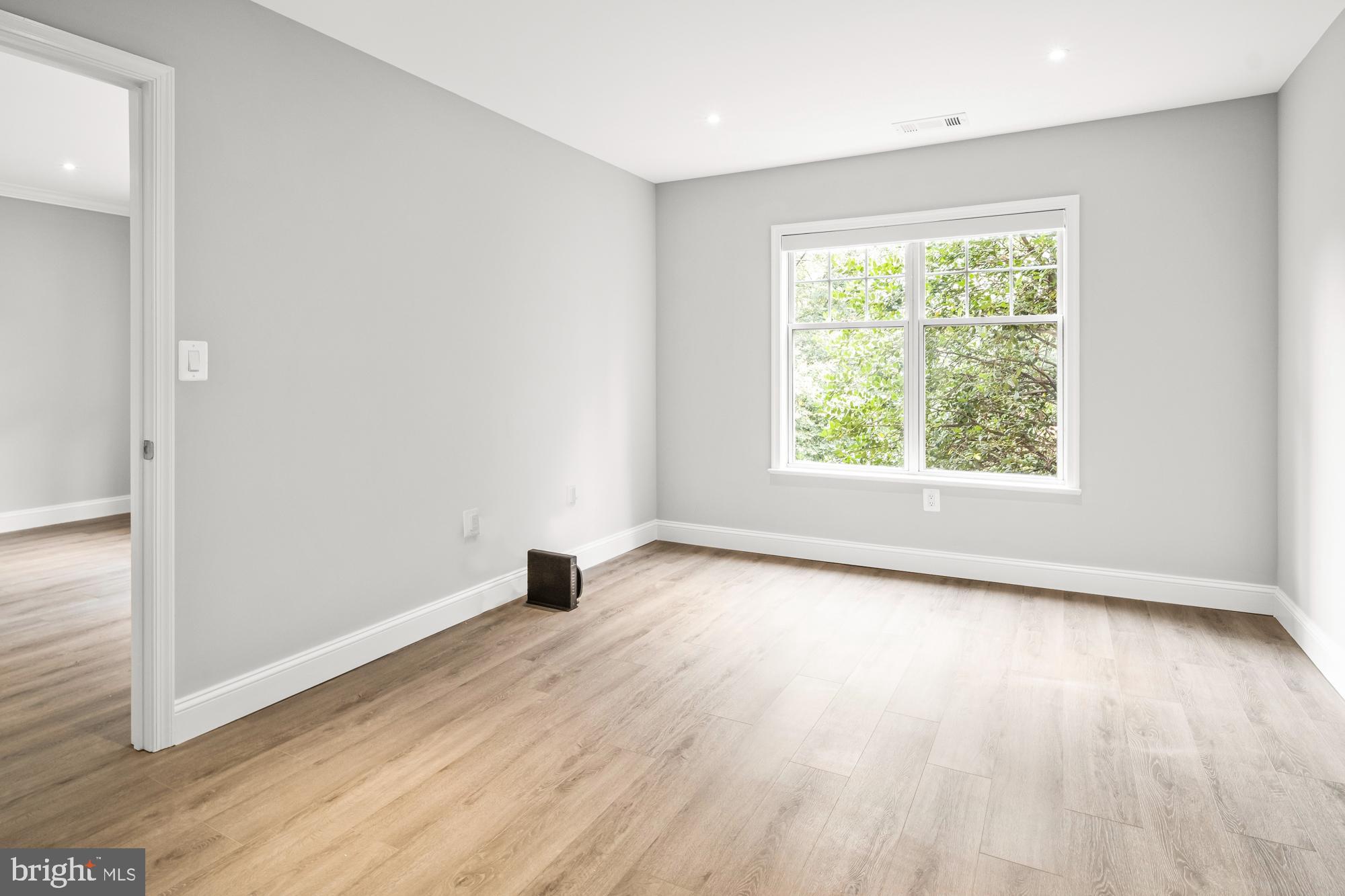 5573 Seminary Road, Unit 314 Falls Church, VA 22041 - Photo 24 of 54 Gallery Image 24