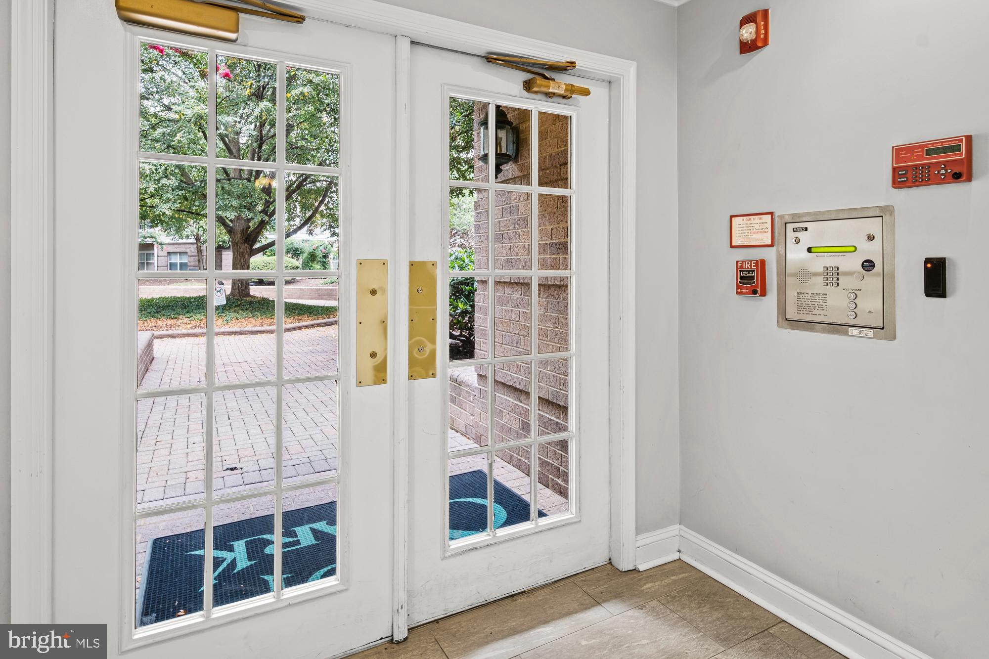 5573 Seminary Road, Unit 314 Falls Church, VA 22041 - Photo 45 of 54 Gallery Image 45