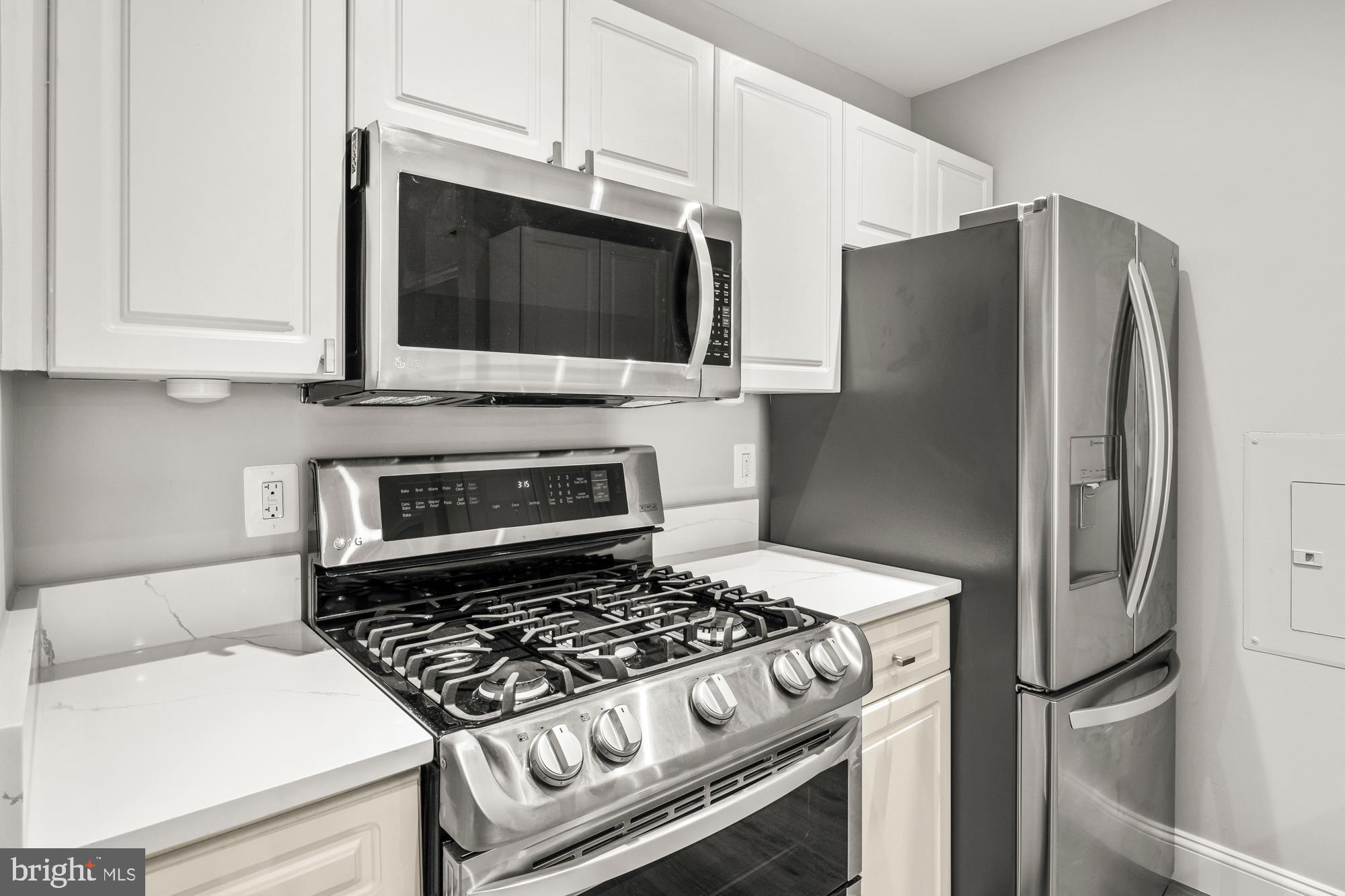 5573 Seminary Road, Unit 314 Falls Church, VA 22041 - Photo 6 of 54 Gallery Image 6