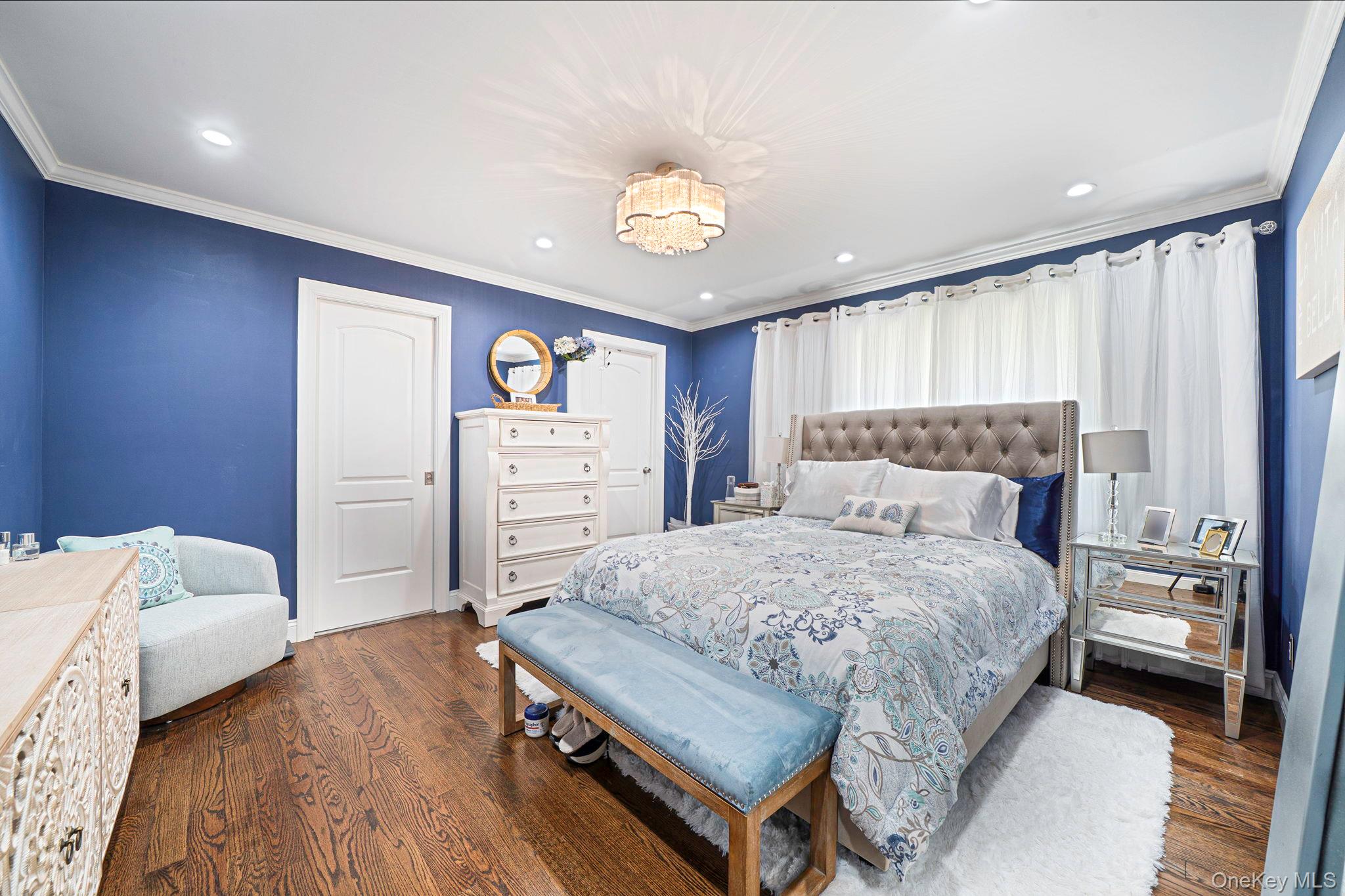 296 Moriches Road Smithtown, NY 11780 - Photo 19 of 44 Gallery Image 19