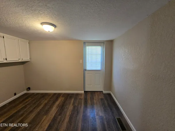 $132,500 | 120 Old Fincastle Road, Rose Hill, VA 24281