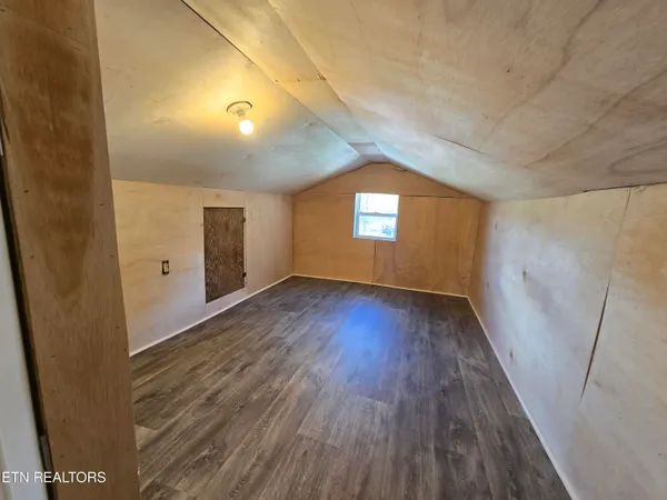 $132,500 | 120 Old Fincastle Road, Rose Hill, VA 24281