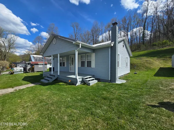 $132,500 | 120 Old Fincastle Road, Rose Hill, VA 24281