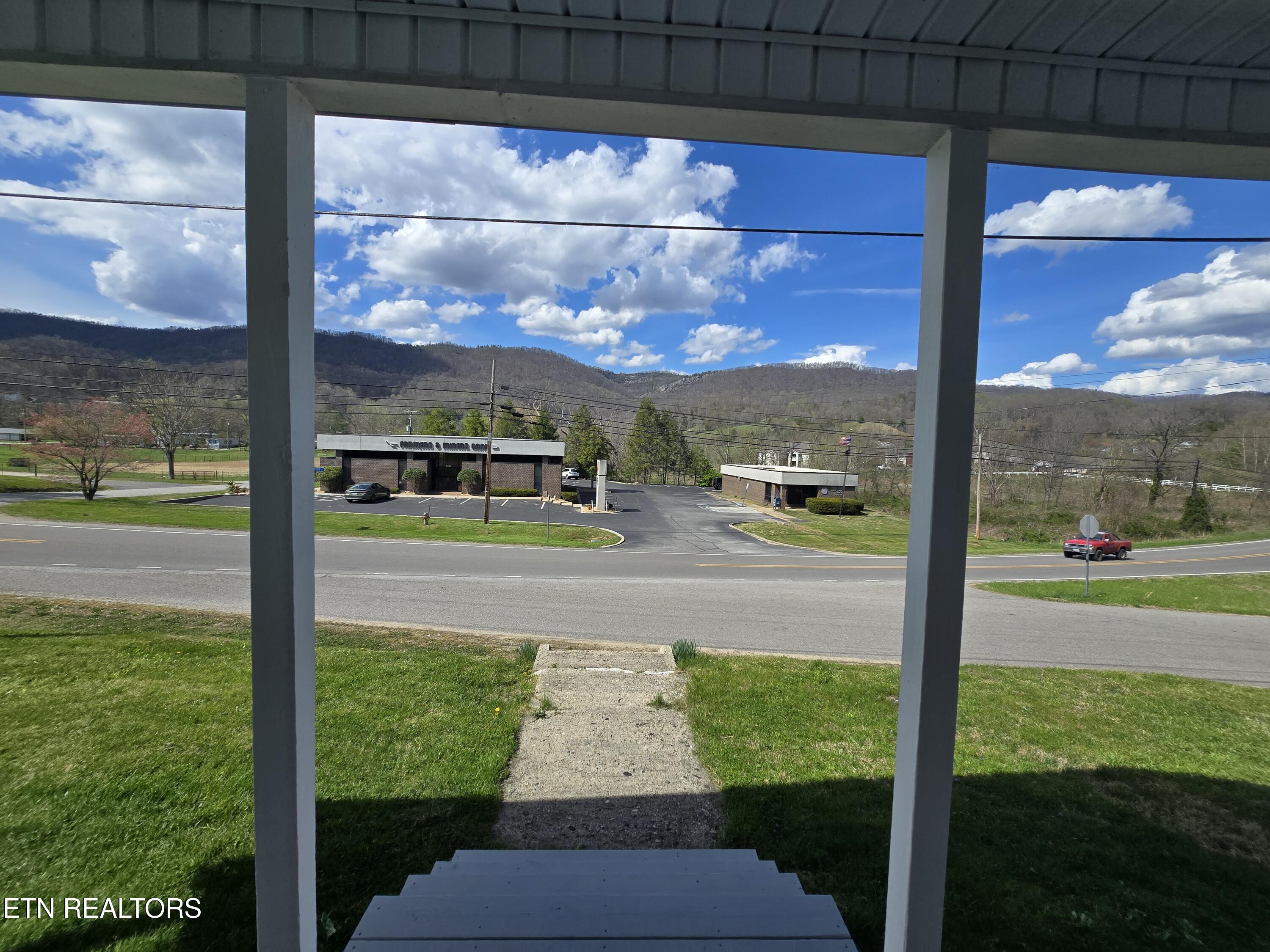 120 Old Fincastle Road Rose Hill, VA 24281 - Photo 5 of 21 20260402_151720