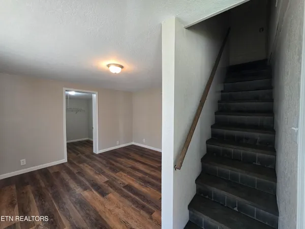$132,500 | 120 Old Fincastle Road, Rose Hill, VA 24281