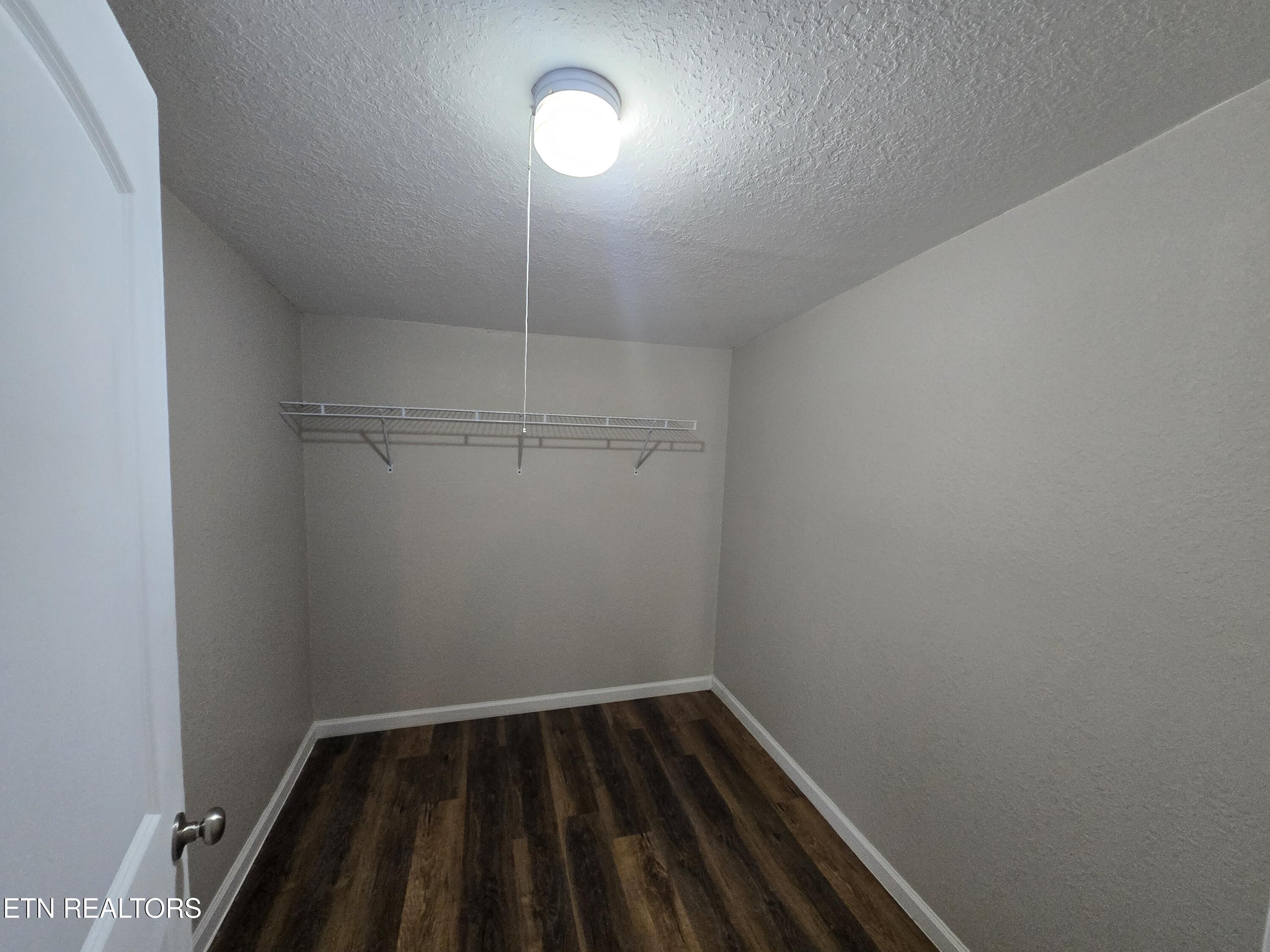 120 Old Fincastle Road Rose Hill, VA 24281 - Photo 10 of 21 20260402_150617