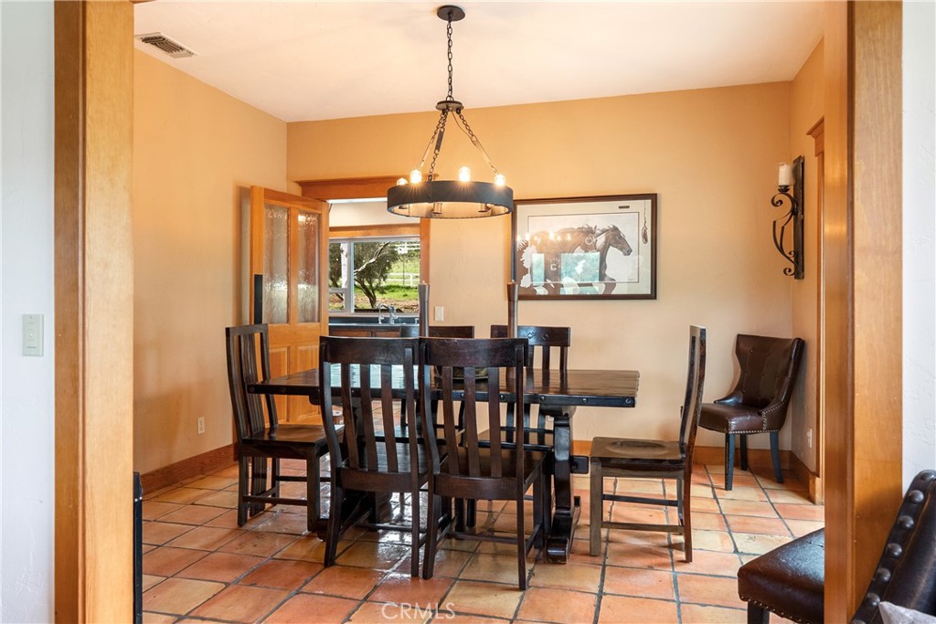 805 Spring Creek Way Templeton, CA 93465 - Photo 13 of 66 Dining Room