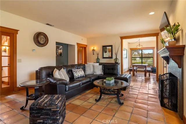 $1,999,900 | 805 Spring Creek Way, Templeton, CA 93465