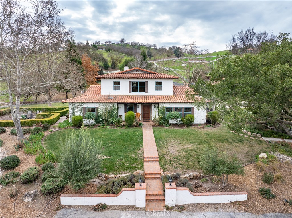 805 Spring Creek Way Templeton, CA 93465 - Photo 3 of 66