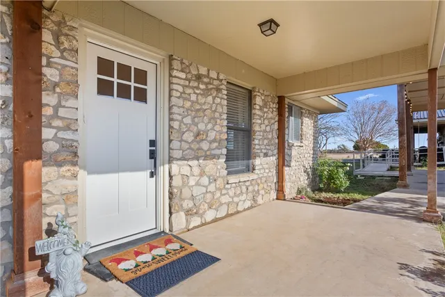 $799,995 | 503 County Road 2130, Meridian, TX 76665