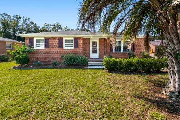 $425,000 | 4557 West Montague Avenue, North Charleston, SC 29418