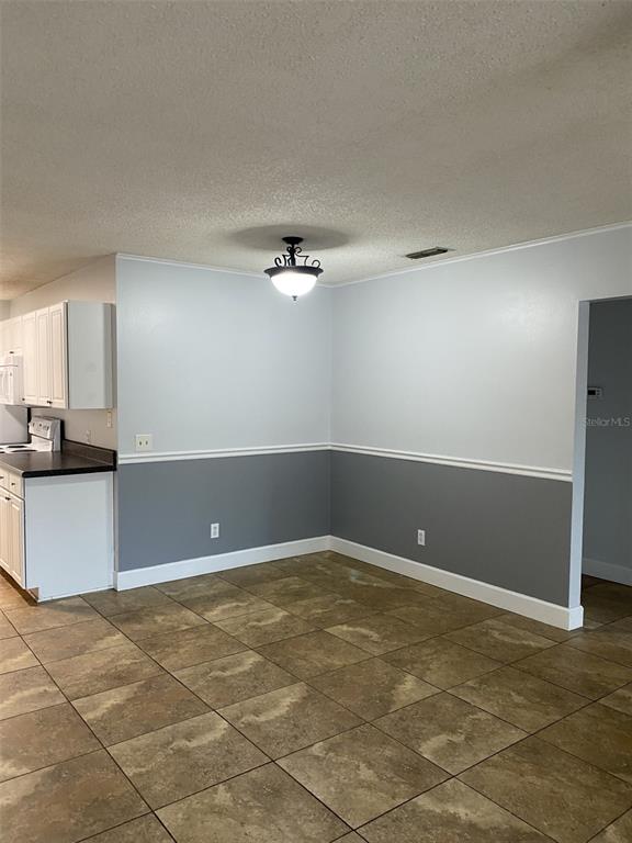 12310 Tavares Ridge Court, Unit 144 Tavares, FL 32778 - Photo 3 of 13