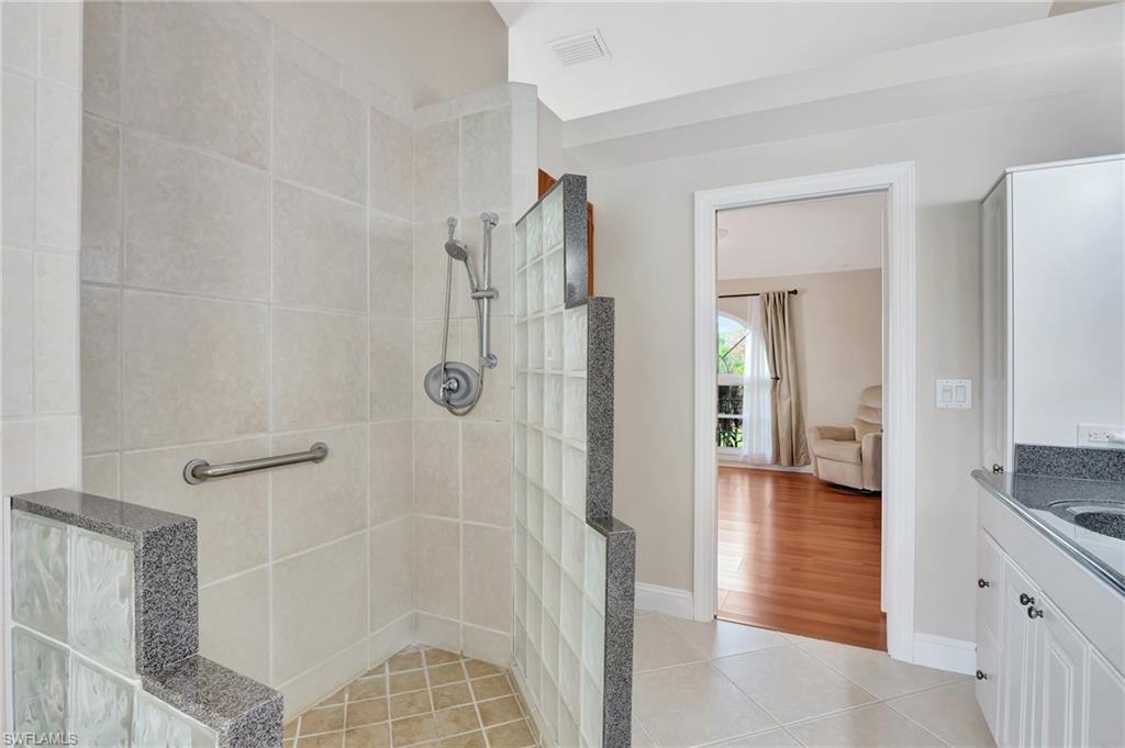 3042 Round Table Lane Naples, FL 34112 - Photo 16 of 33 Gallery Image 16