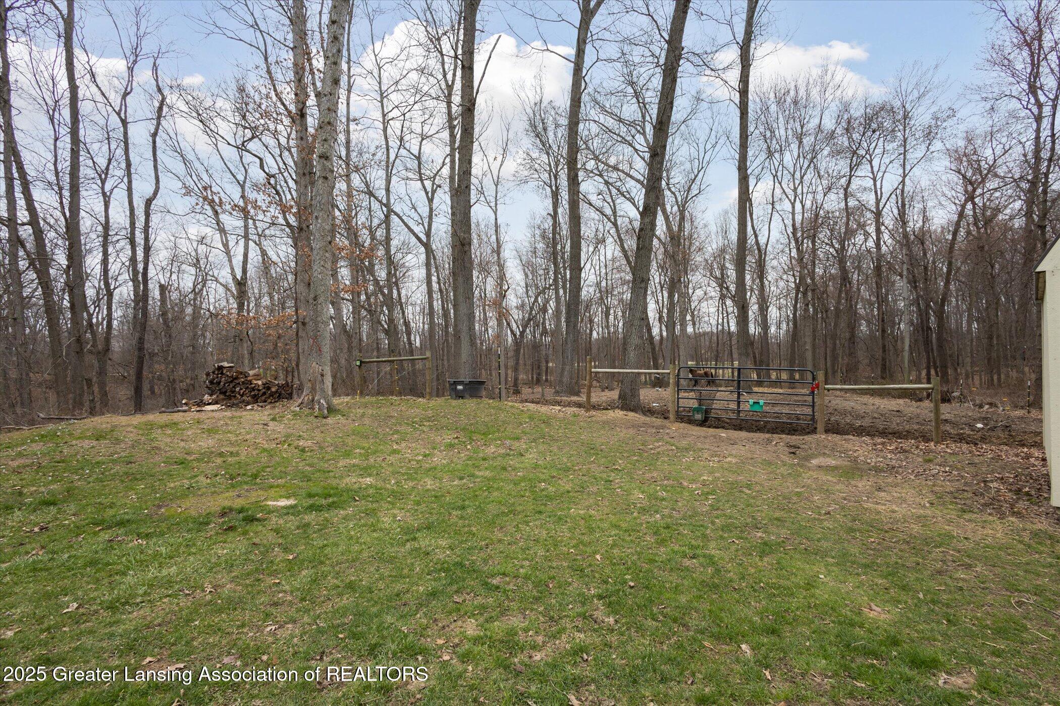 4901 Parsons Road Concord, MI 49237 - Photo 35 of 55 40-4901-Parsons-Rd-Concord-MI-49237-Wind