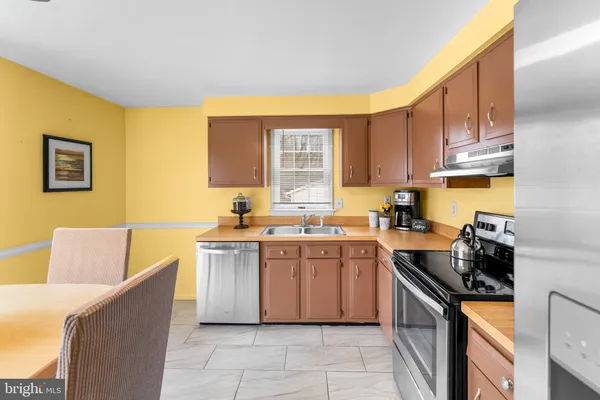 $370,000 | 12305 Sturdee Drive, Upper Marlboro, MD 20772