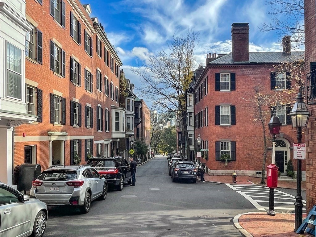 7 Chestnut Street Boston, MA 02108 - Photo 13 of 13