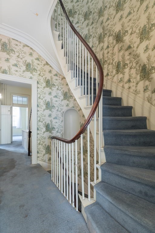 7 Chestnut Street Boston, MA 02108 - Photo 7 of 13