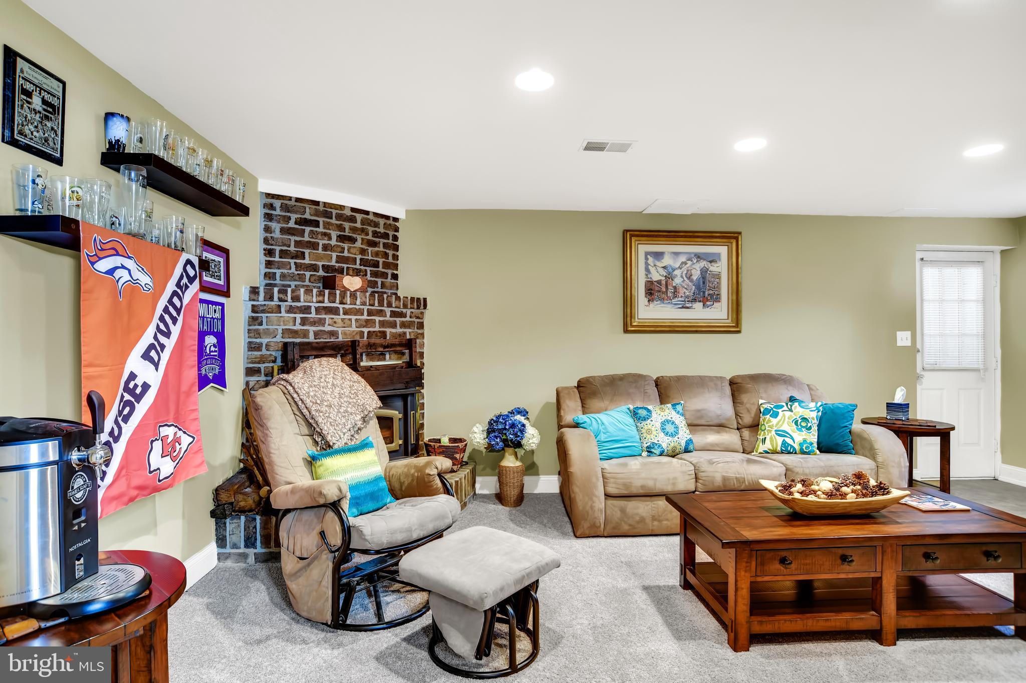 3442 Brookhaven Road Pasadena, MD 21122 - Photo 20 of 30 Recessed lighting.