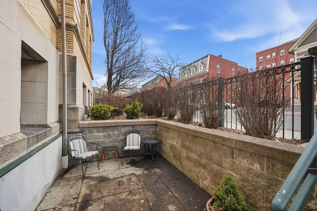 235 State Street, Unit 111 Springfield, MA 01103 - Photo 25 of 27