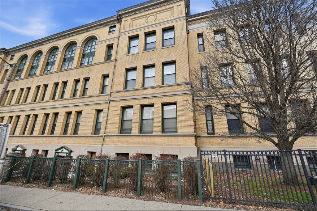 235 State Street, Unit 111 Springfield, MA 01103 - Photo 27 of 27