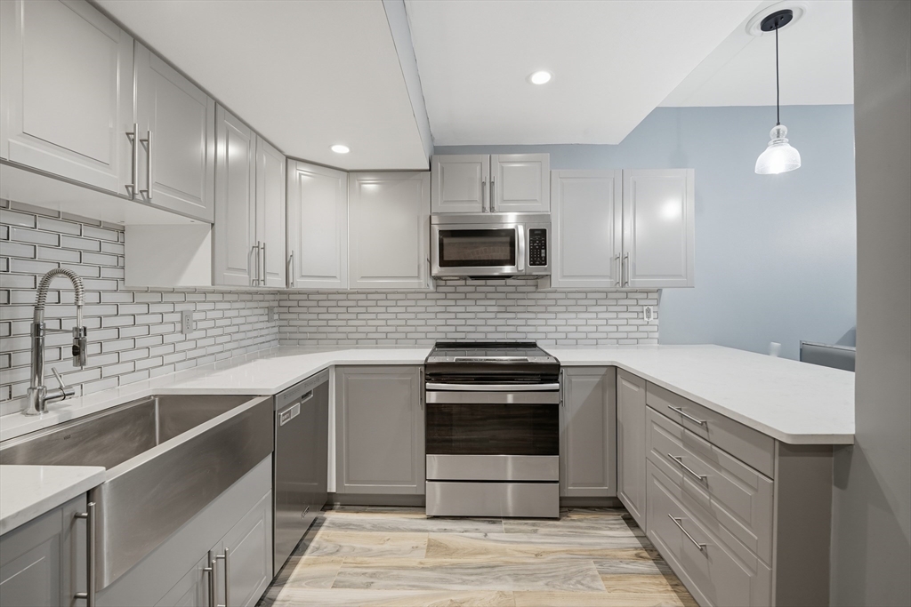 235 State Street, Unit 111 Springfield, MA 01103 - Photo 8 of 27