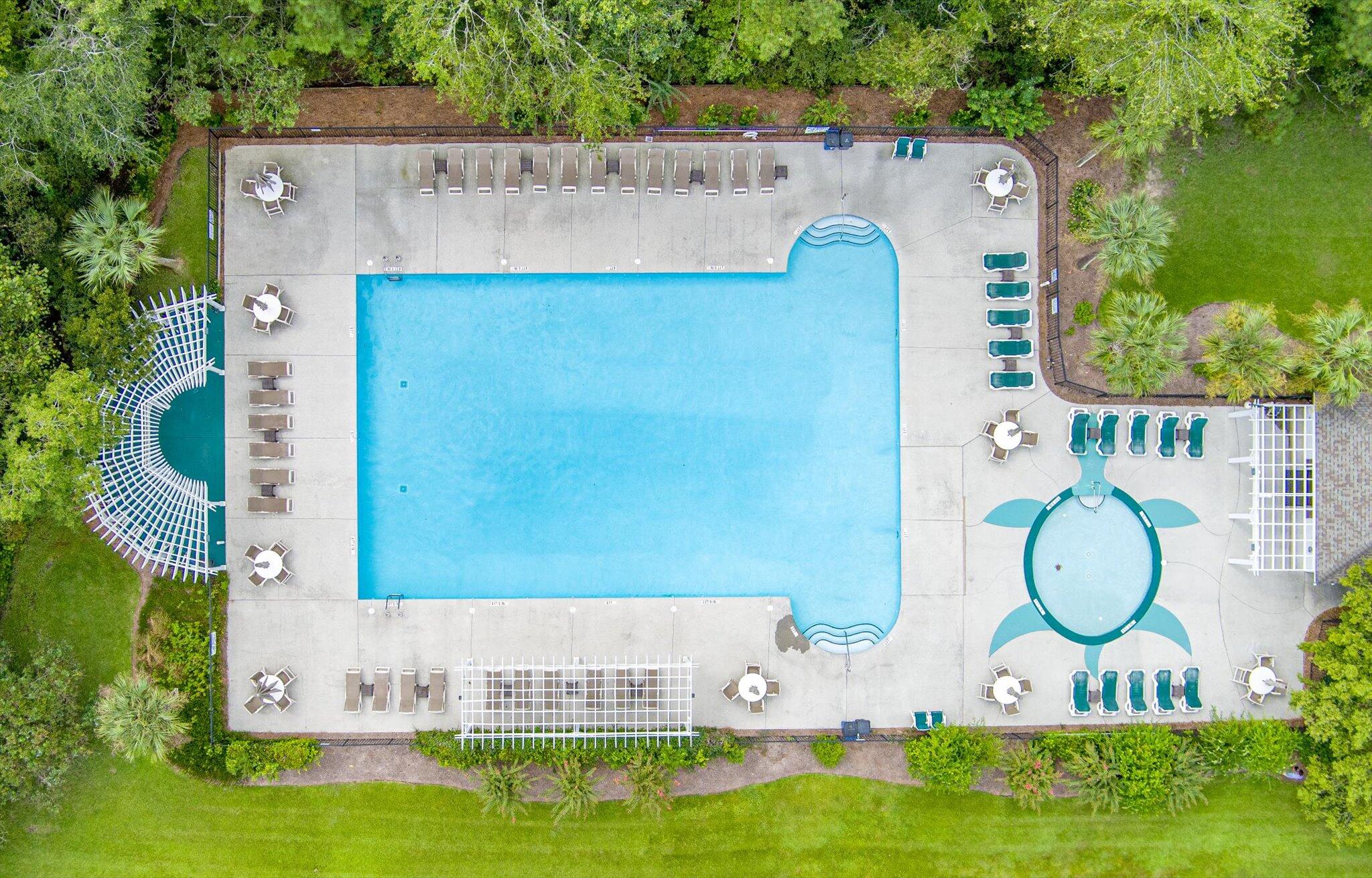 315 Clubview Road Summerville, SC 29485 - Photo 61 of 65 62-Legend Oaks Amenity_2_Lowcountry_Expo