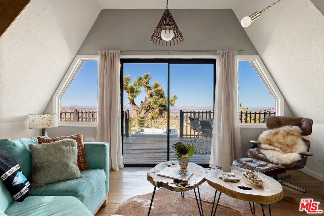 7677 Wilton Road Joshua Tree, CA 92252 - Photo 3 of 61