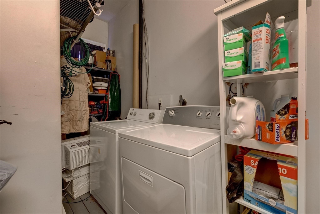61 Church Street Merrimac, MA 01860 - Photo 24 of 32 a utility room with dryer and washer