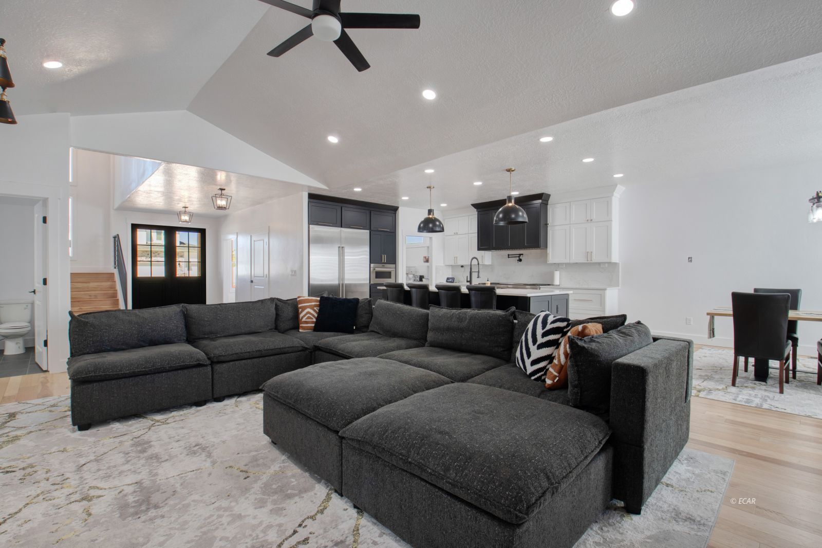 2060 Eagle Rdg Loop Elko, NV 89801 - Photo 12 of 46 Gallery Image 12