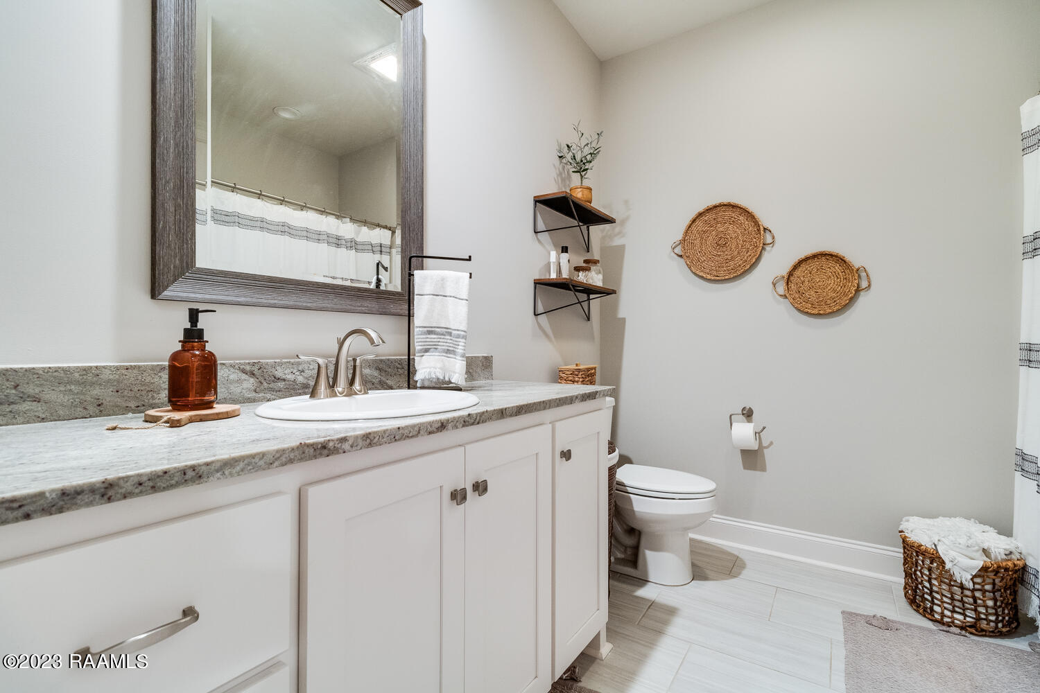 300 Durke Road Lafayette, LA 70508 - Photo 14 of 16 300 Durke Rd-11