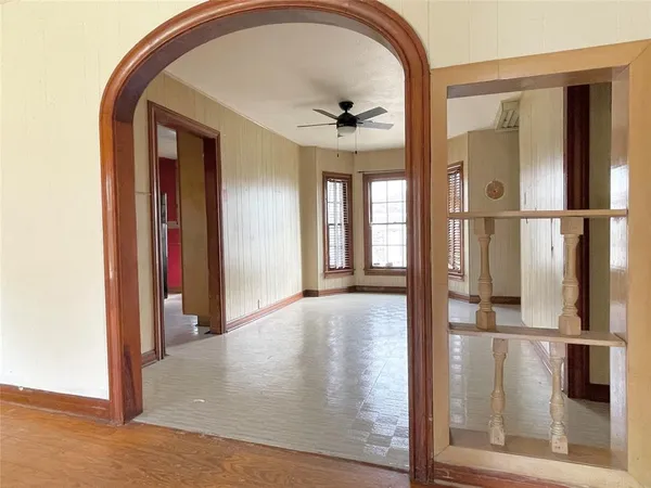 $150,000 | 409 West Davis Street, Hearne, TX 77859