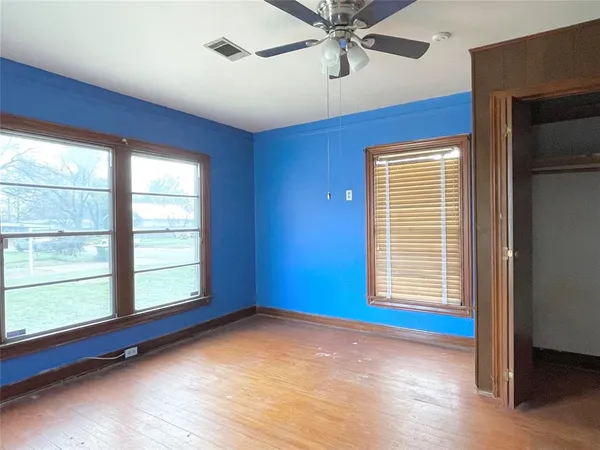 $150,000 | 409 West Davis Street, Hearne, TX 77859