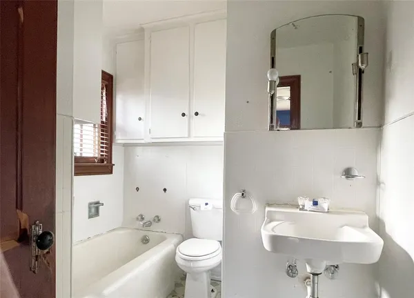 $150,000 | 409 West Davis Street, Hearne, TX 77859