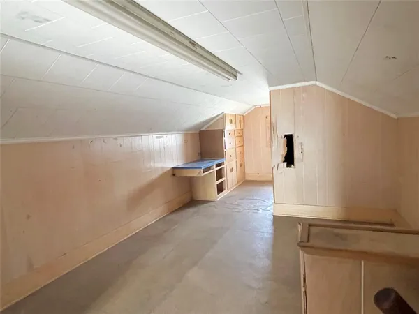 $150,000 | 409 West Davis Street, Hearne, TX 77859