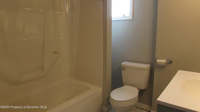 $1,275 | 502 George Street, Unit 5022, Throop, PA 18512