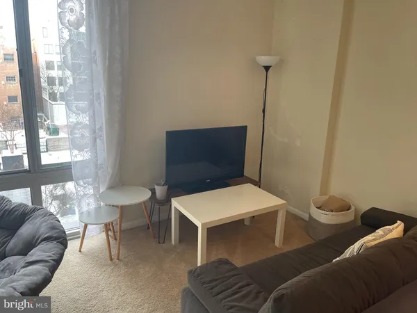 $1,750 | 950 25th Street Northwest, Unit 313N, Washington, DC 20037