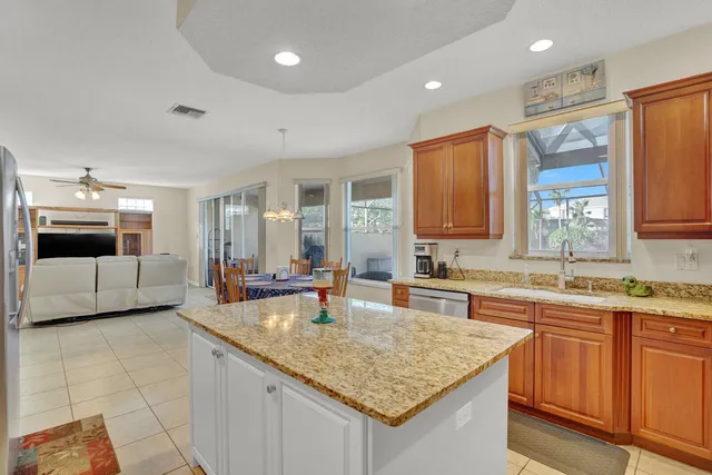 $900,000 | 7541 Downwinds Lane, Lake Worth, FL 33467