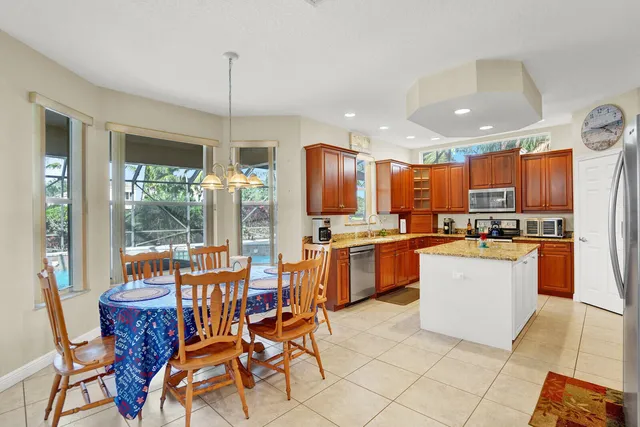 $900,000 | 7541 Downwinds Lane, Lake Worth, FL 33467