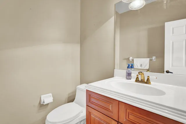 $900,000 | 7541 Downwinds Lane, Lake Worth, FL 33467