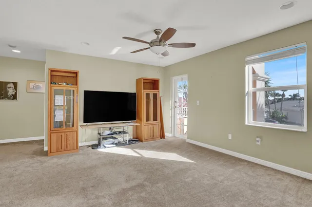 $900,000 | 7541 Downwinds Lane, Lake Worth, FL 33467