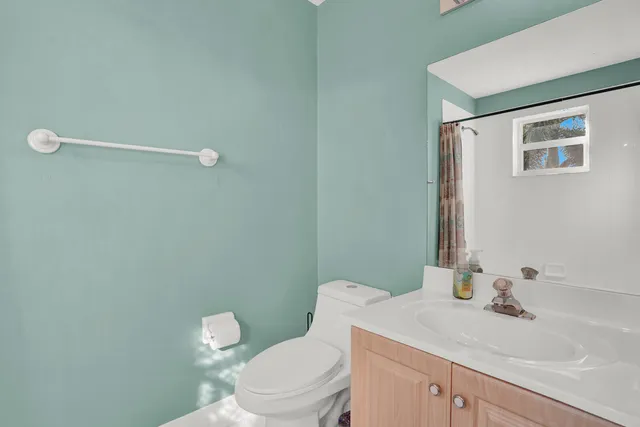 $900,000 | 7541 Downwinds Lane, Lake Worth, FL 33467