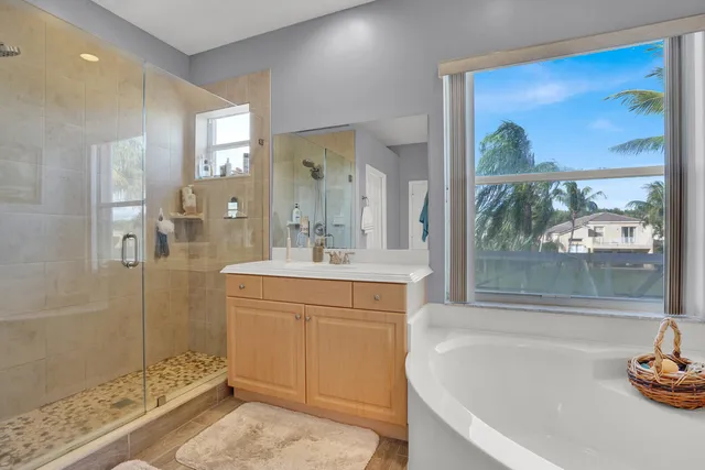 $900,000 | 7541 Downwinds Lane, Lake Worth, FL 33467