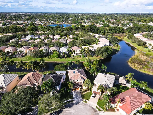 $900,000 | 7541 Downwinds Lane, Lake Worth, FL 33467