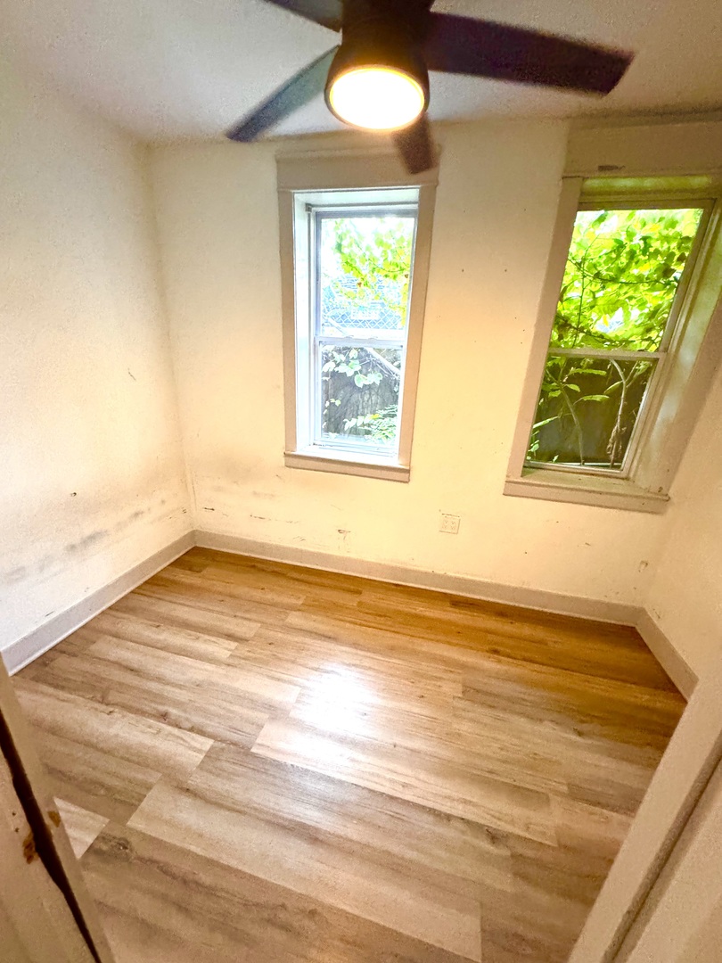 1704 South Racine Avenue Chicago, IL 60608 - Photo 4 of 19