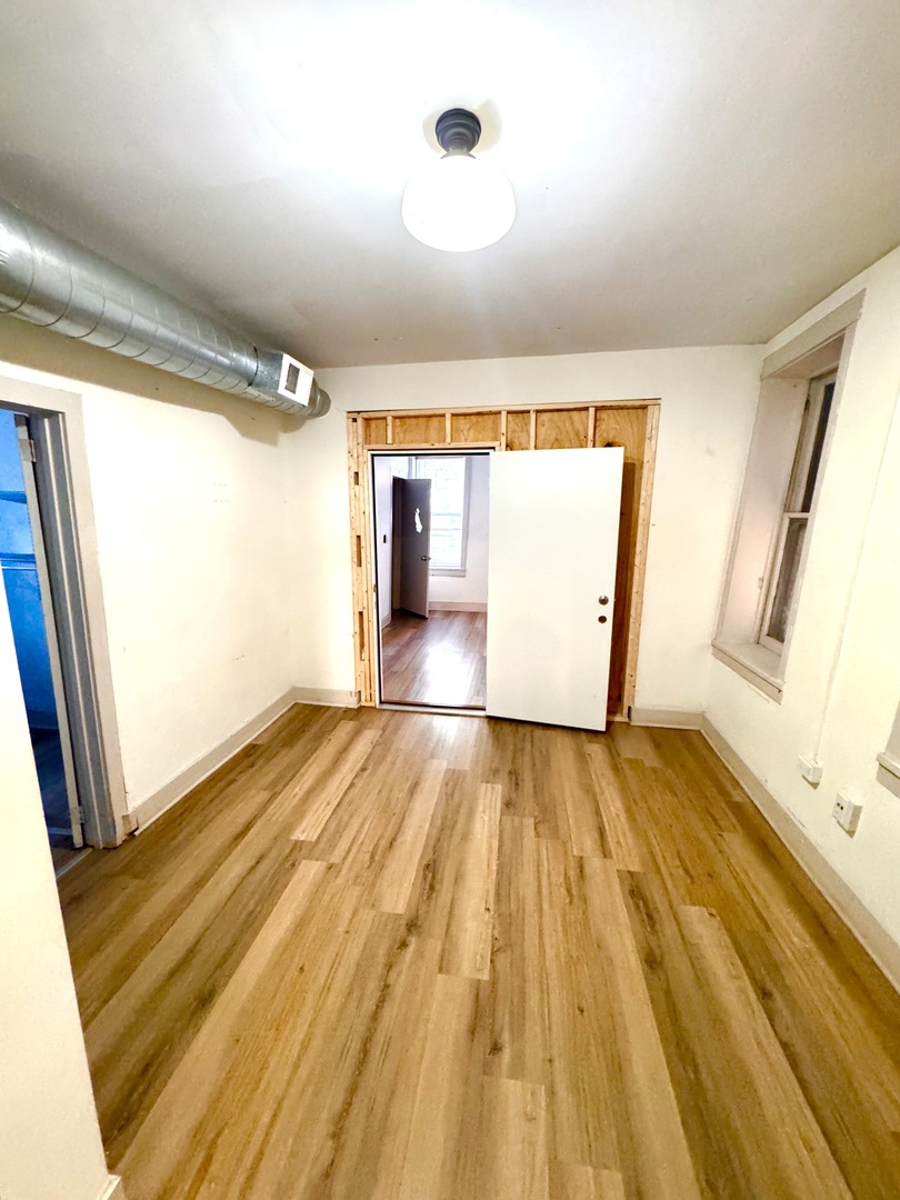 1704 South Racine Avenue Chicago, IL 60608 - Photo 5 of 19