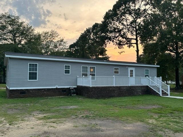 1149 Pond View Road Manning, SC 29102 - Photo 4 of 31